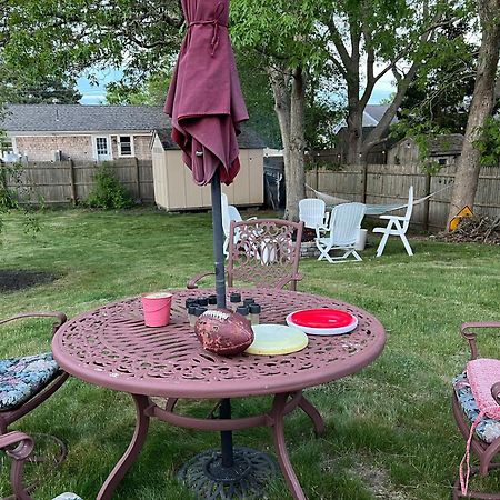 A Cozy Cape House Steps To Restaurants & Beaches ~1.4 Miles Down Scenic Roads Yarmouth Port Exterior foto