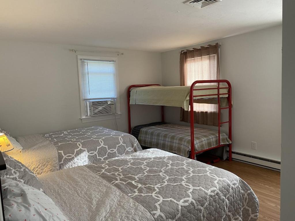 A Cozy Cape House Steps To Restaurants & Beaches ~1.4 Miles Down Scenic Roads Yarmouth Port Exterior foto
