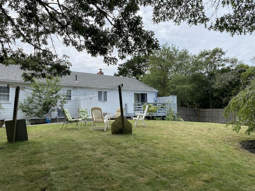 A Cozy Cape House Steps To Restaurants & Beaches ~1.4 Miles Down Scenic Roads Yarmouth Port Exterior foto