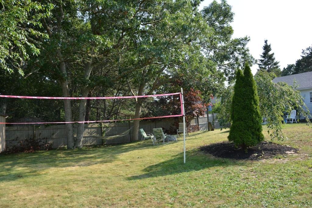 A Cozy Cape House Steps To Restaurants & Beaches ~1.4 Miles Down Scenic Roads Yarmouth Port Exterior foto